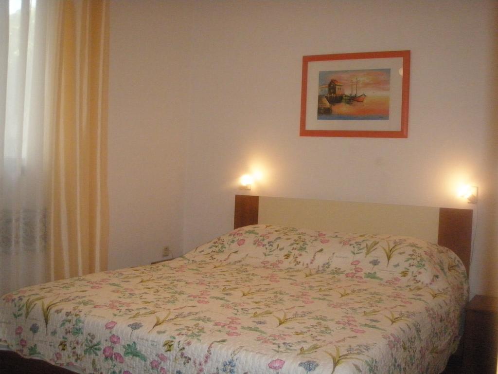 Apartments Barbara Porec Esterno foto